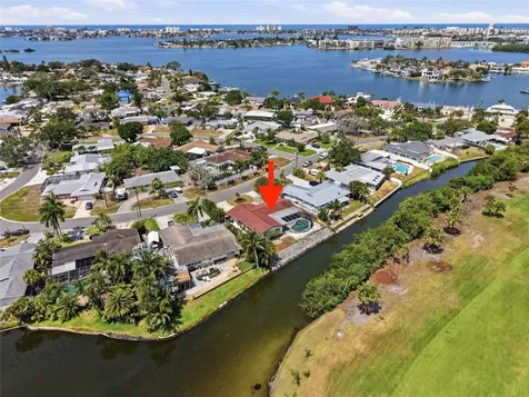 6496 Fairway View Boulevard S St Petersburg FL 33707