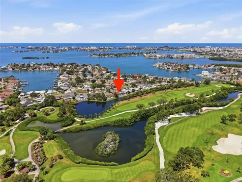 6496 Fairway View Boulevard S St Petersburg FL 33707