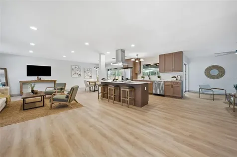 6496 Fairway View Boulevard S St Petersburg FL 33707