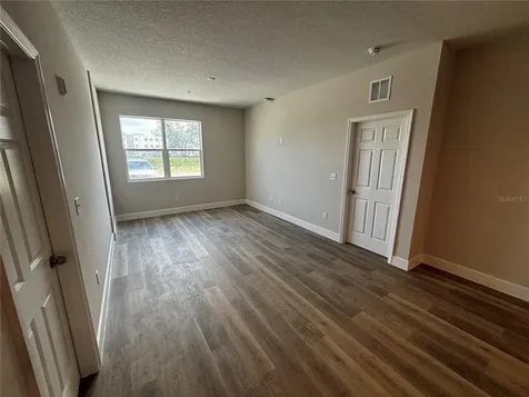 4424 S Texas Avenue Orlando FL 32839