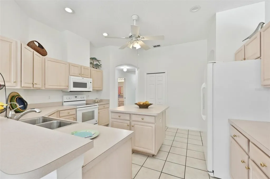 2224 Platinum Drive Sun City Center FL 33573
