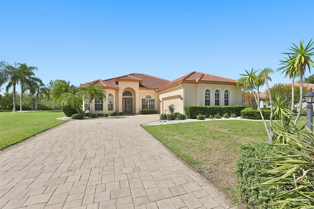 2224 Platinum Drive Sun City Center FL 33573