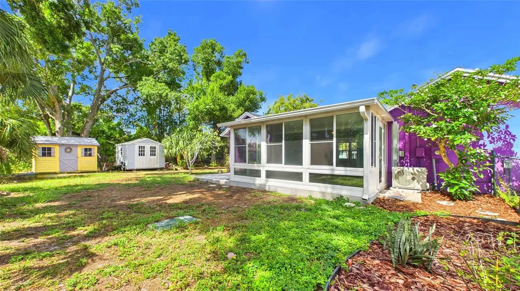 1902 53rd Street S Gulfport FL 33707