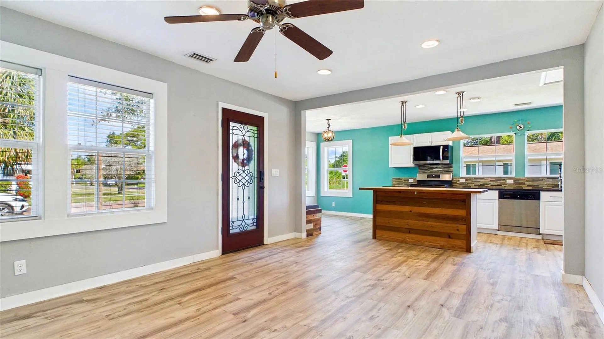 1902 53rd Street S Gulfport FL 33707