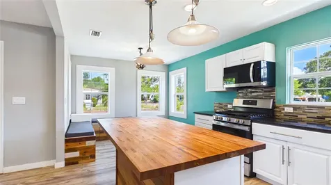 1902 53rd Street S Gulfport FL 33707