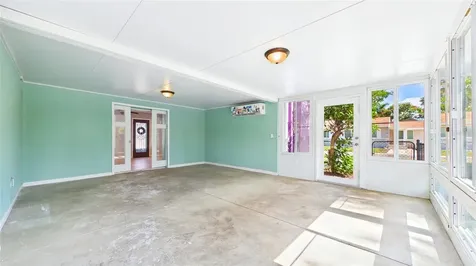 1902 53rd Street S Gulfport FL 33707