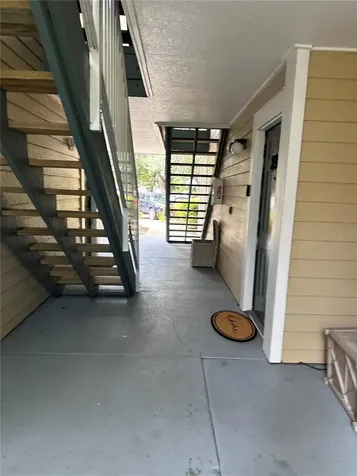 10024 Strafford Oak Court Tampa FL 33624