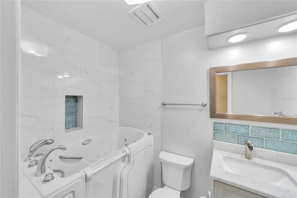 515 Leffingwell Avenue Ellenton FL 34222
