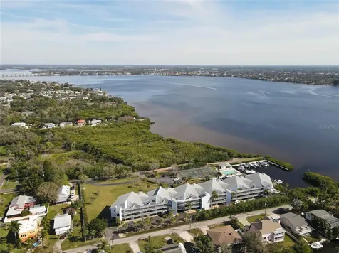 515 Leffingwell Avenue Ellenton FL 34222