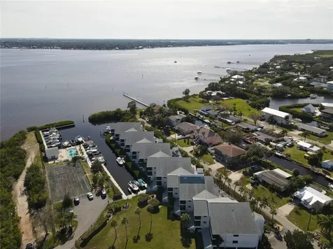 515 Leffingwell Avenue Ellenton FL 34222