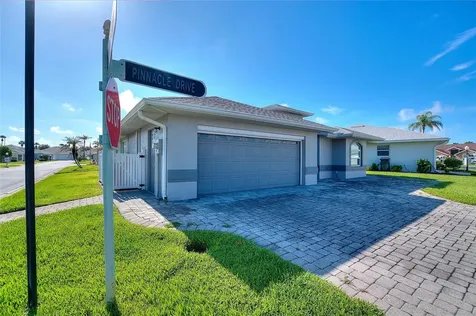 704 Pinnacle Drive Haines City FL 33844