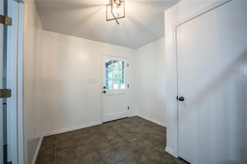 4504 Mount View Drive Lakeland FL 33813