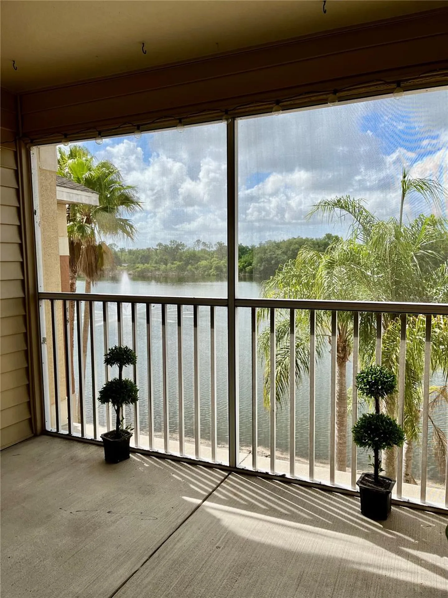 1939 Summer Club Apt Drive Oviedo FL 32765