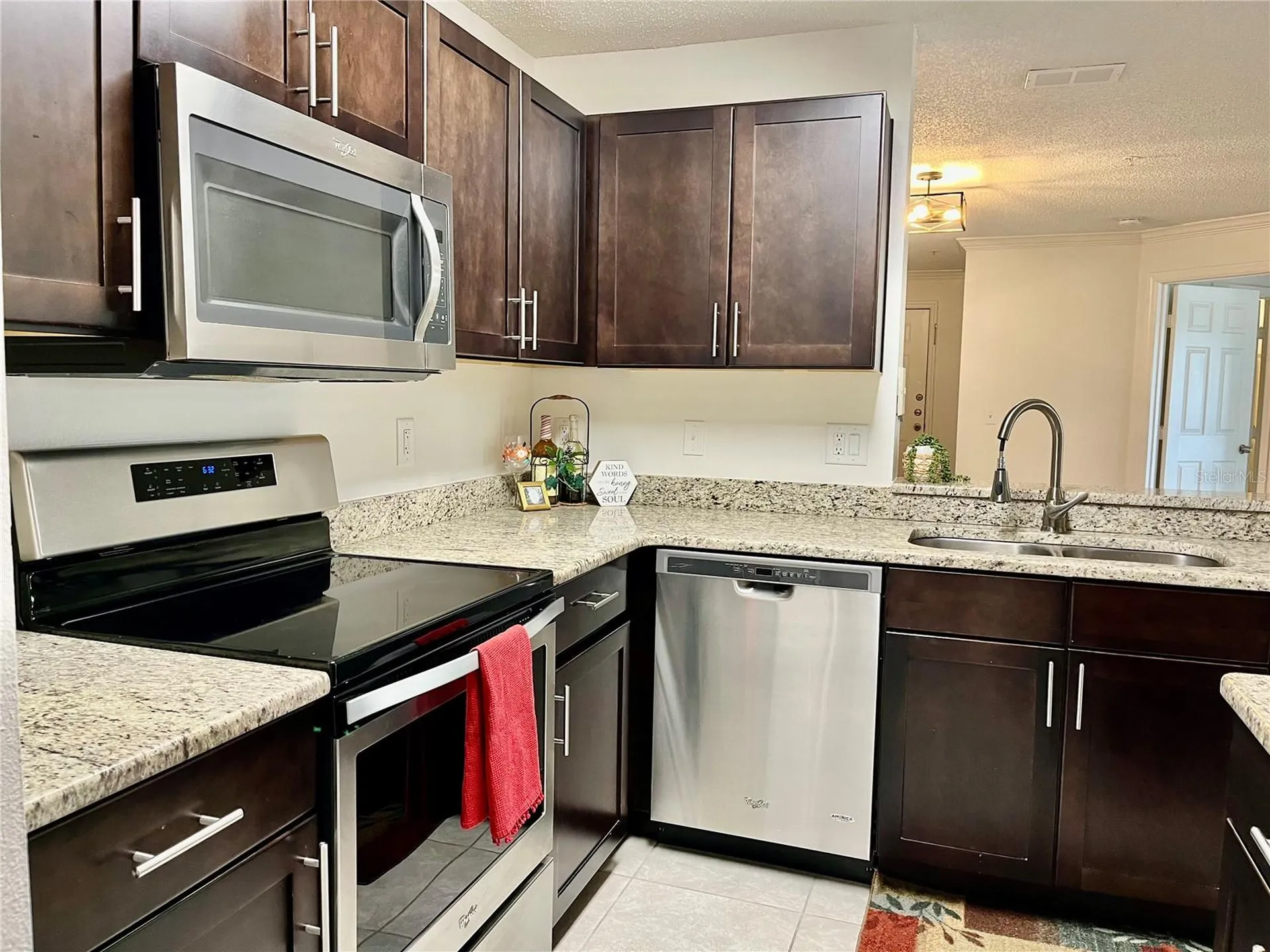 1939 Summer Club Apt Drive Oviedo FL 32765