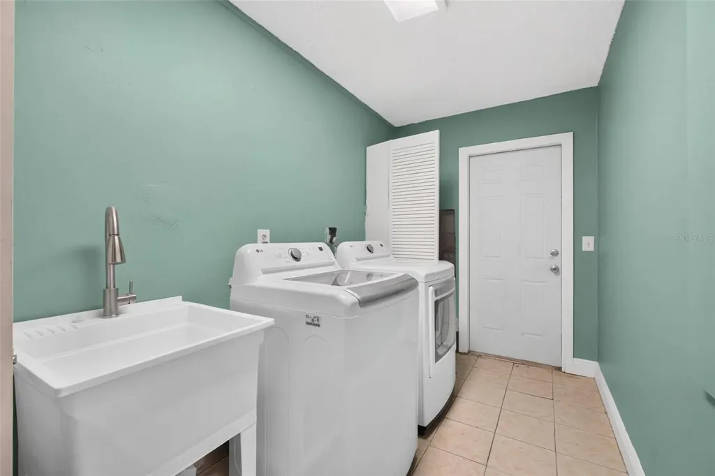 3113 Palm Court Dunedin FL 34698