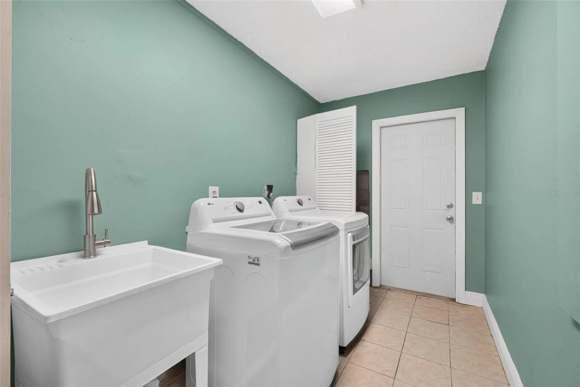 3113 Palm Court Dunedin FL 34698