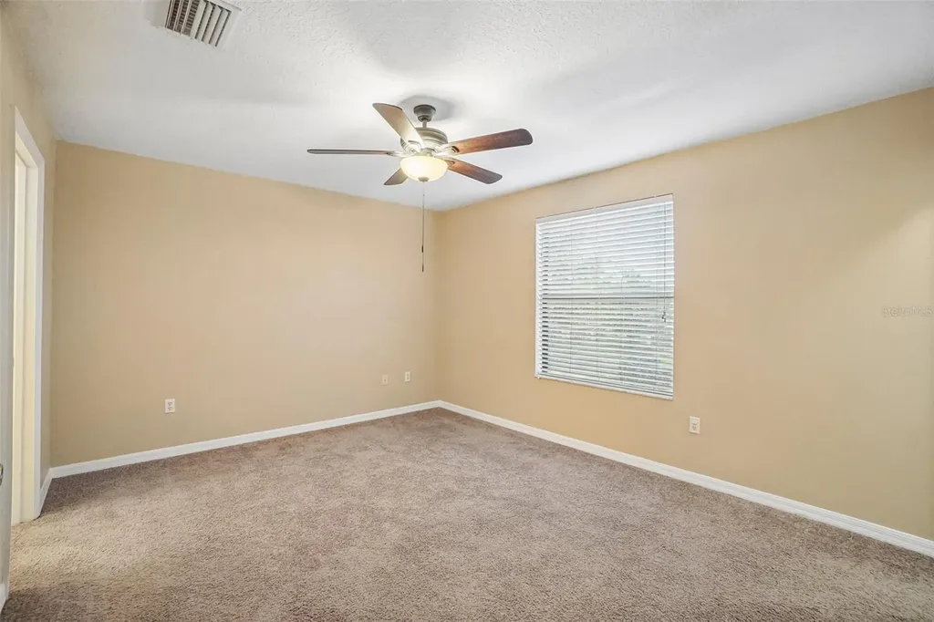2516 Oleander Lakes Drive Brandon FL 33511