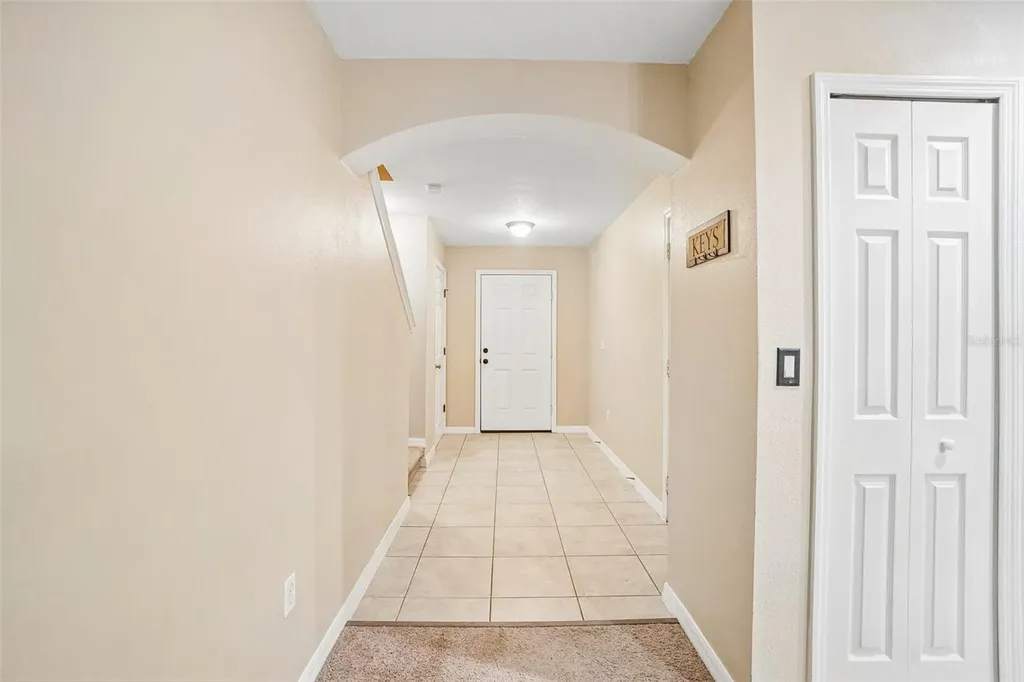 2516 Oleander Lakes Drive Brandon FL 33511