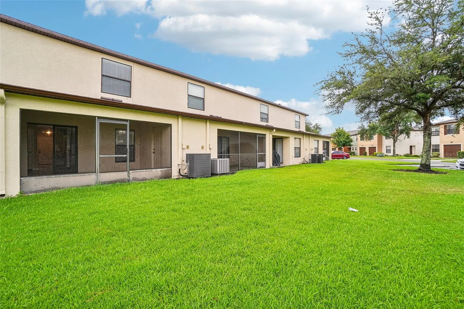 2516 Oleander Lakes Drive Brandon FL 33511