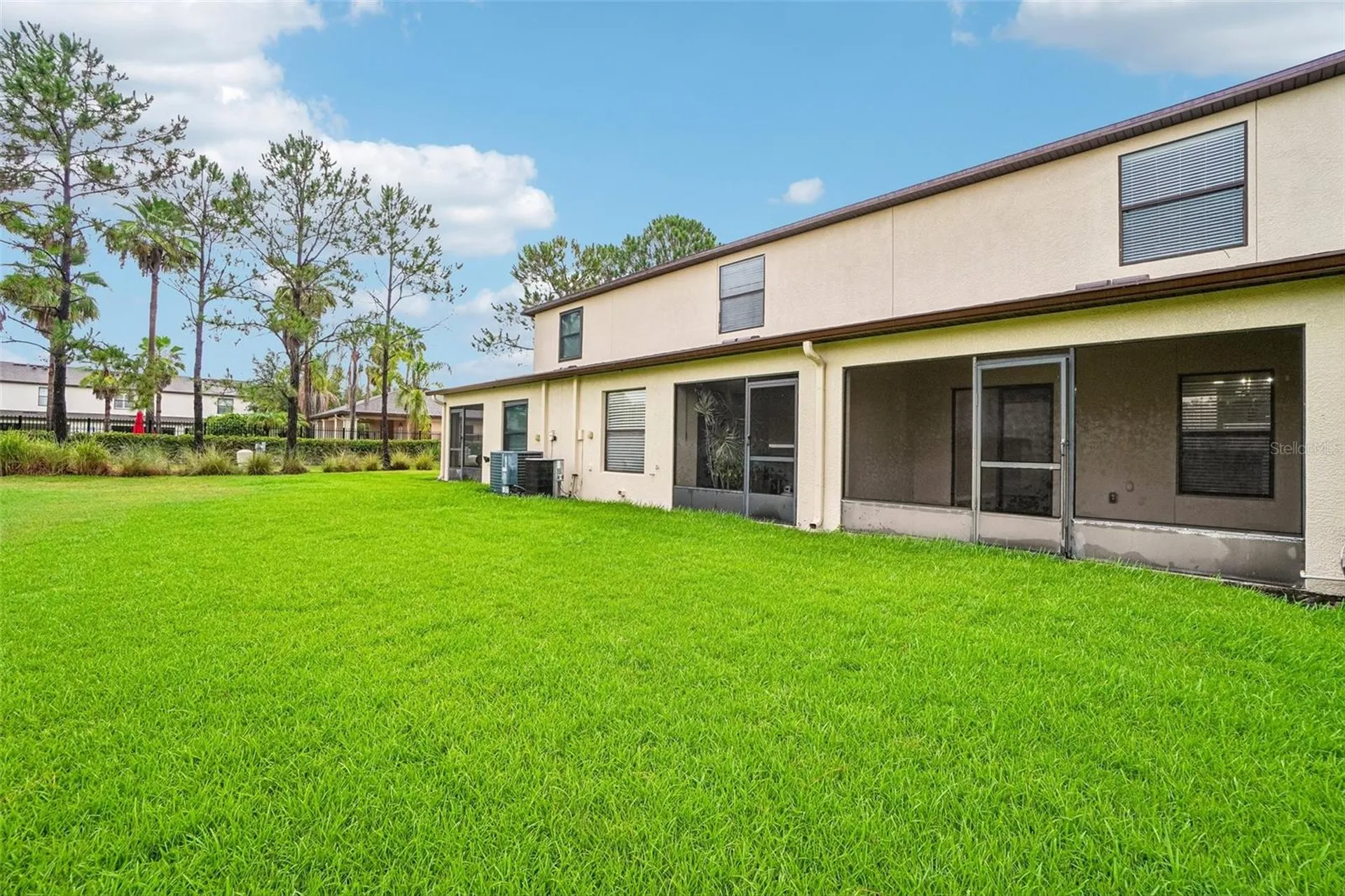 2516 Oleander Lakes Drive Brandon FL 33511
