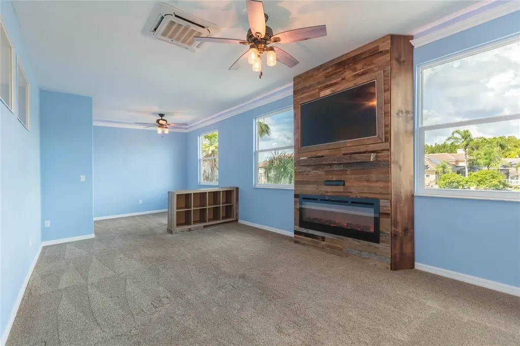 18018 Java Isle Drive Tampa FL 33647