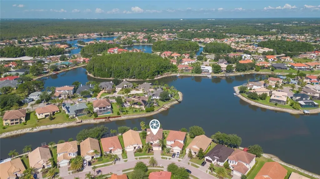 18018 Java Isle Drive Tampa FL 33647