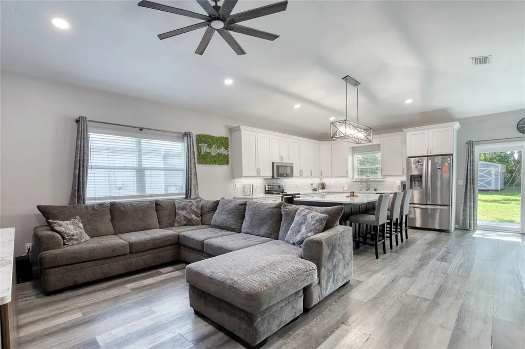 615 S Ridgewood Avenue Ormond Beach FL 32174