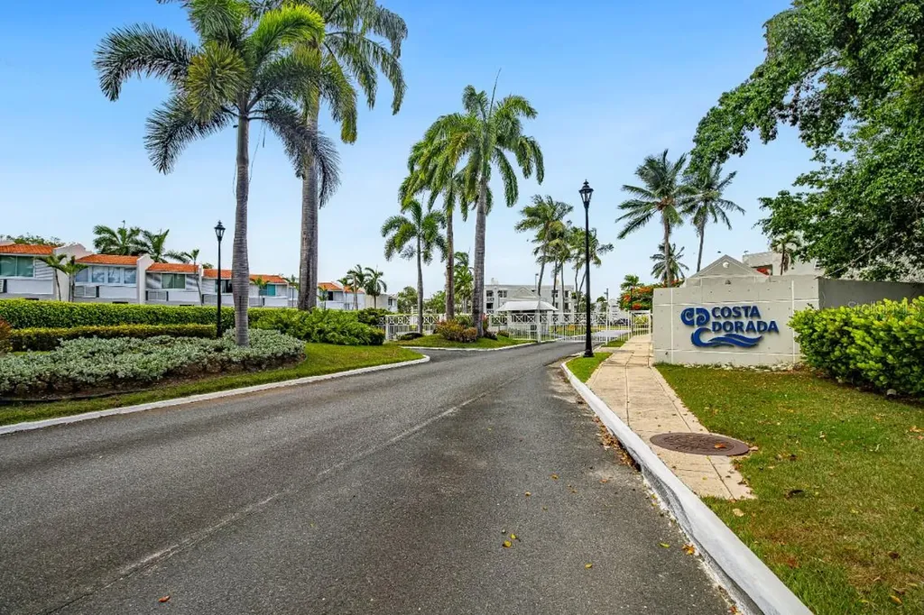 N St. Cond. Costa Dorada II Dorado PR 00646