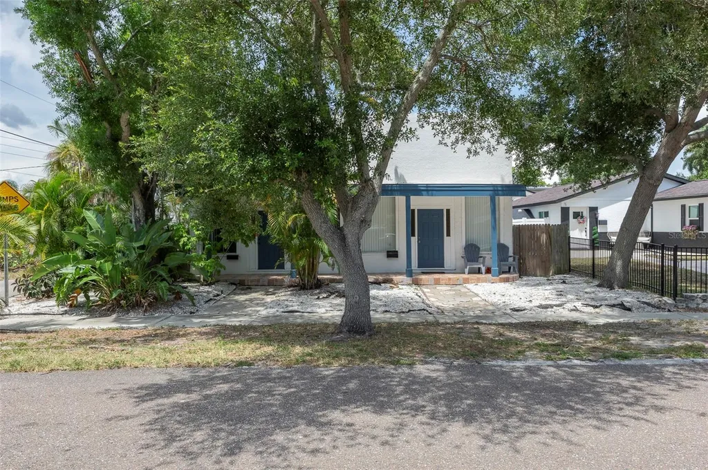 3651 Haines Road N St Petersburg FL 33704