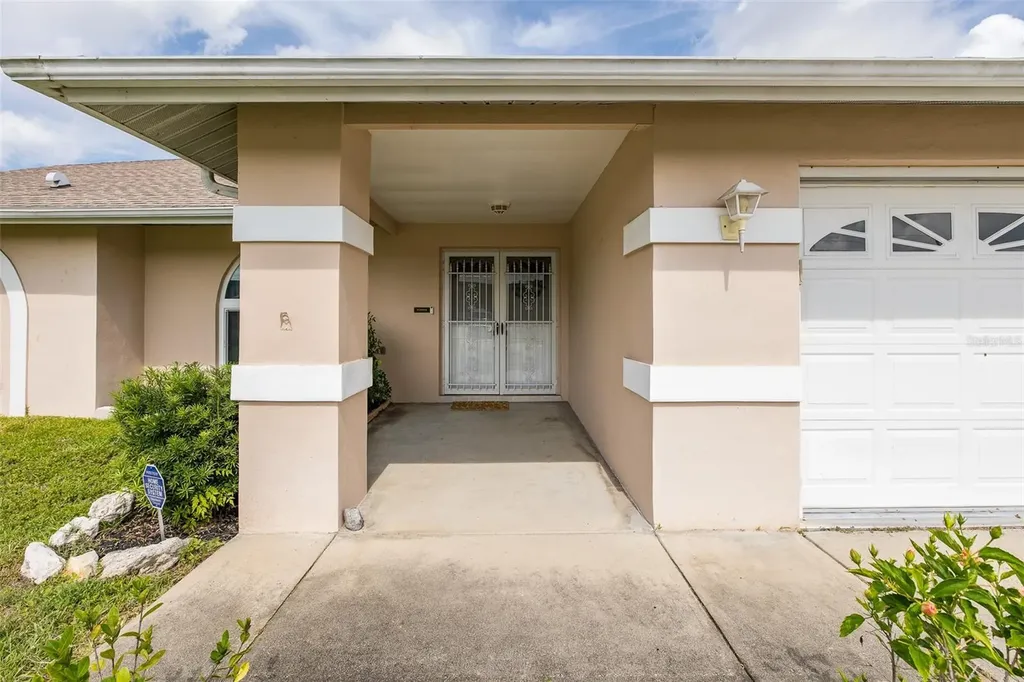 4515 County Breeze Drive New Port Richey FL 34653