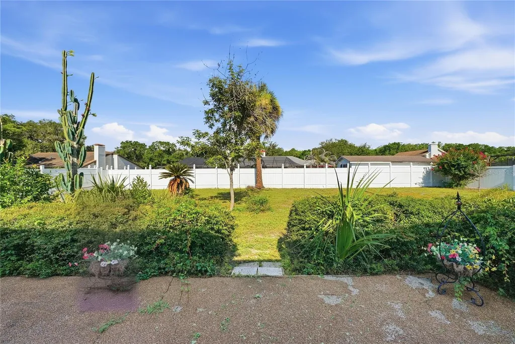 15512 Woodfair Place Tampa FL 33613