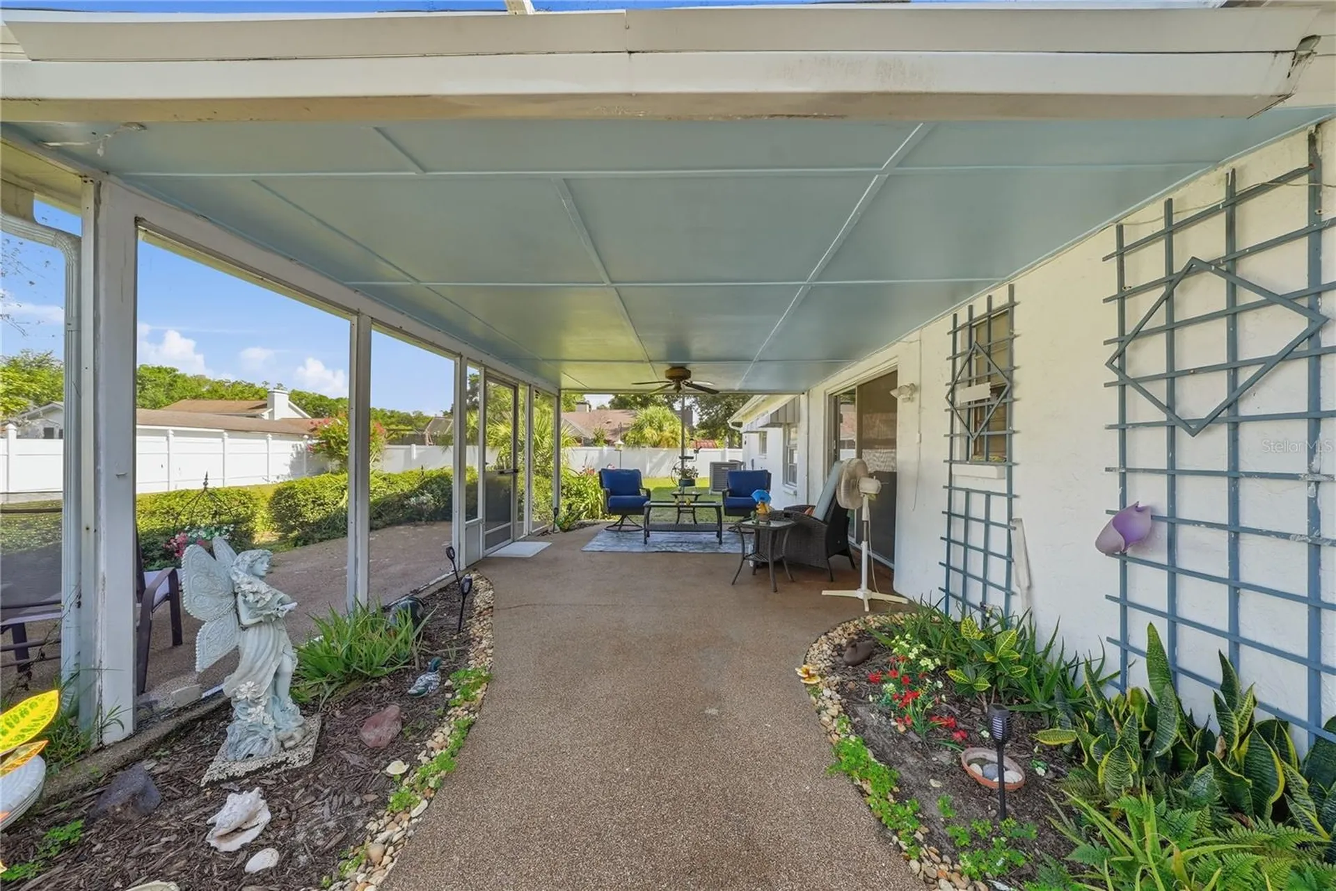 15512 Woodfair Place Tampa FL 33613
