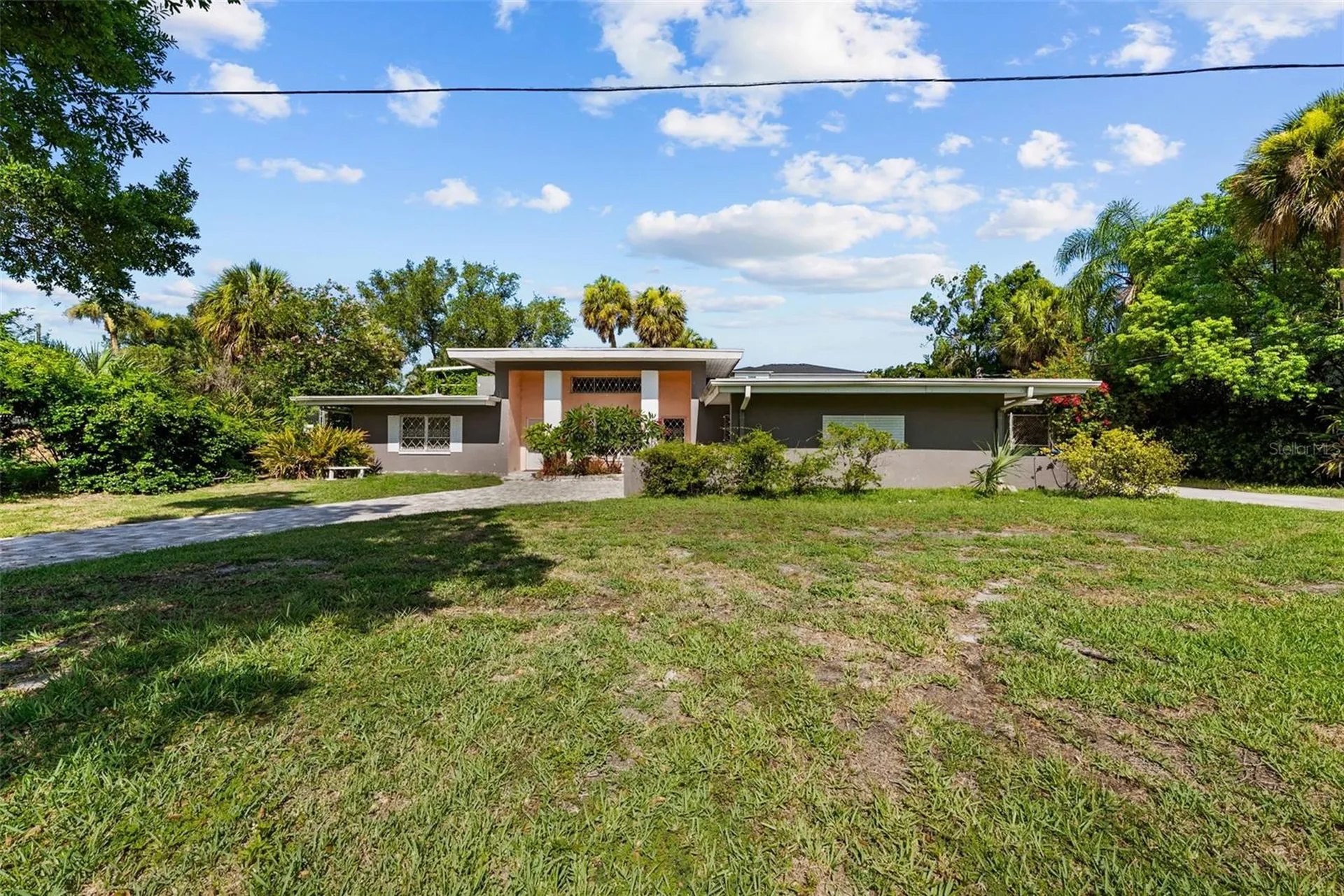 211 S Shore Crest Drive Tampa FL 33609