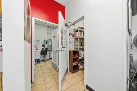 13880 Landstar Boulevard Orlando FL 32824