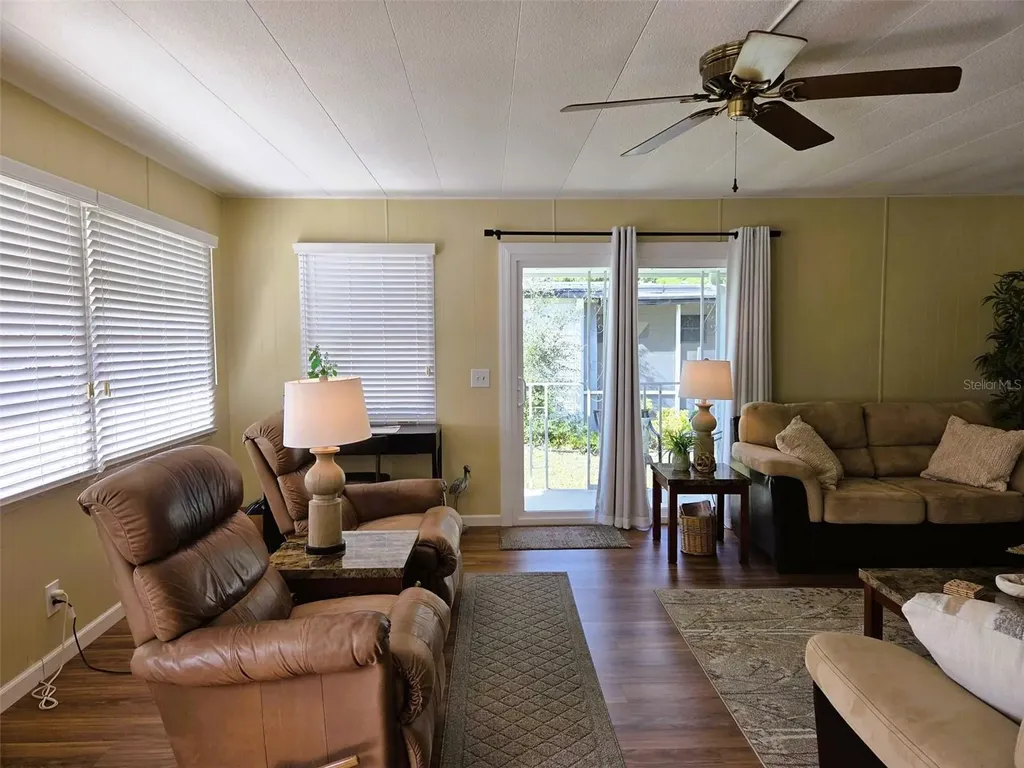 3383 Oakwood Boulevard N Sarasota FL 34237