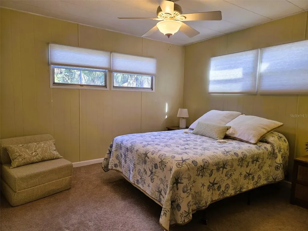 3383 Oakwood Boulevard N Sarasota FL 34237