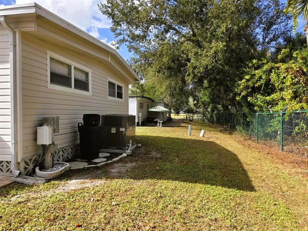 3383 Oakwood Boulevard N Sarasota FL 34237