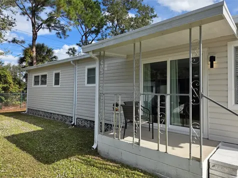 3383 Oakwood Boulevard N Sarasota FL 34237