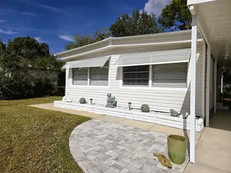 3383 Oakwood Boulevard N Sarasota FL 34237