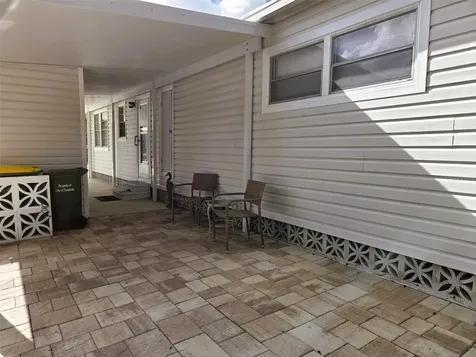 3383 Oakwood Boulevard N Sarasota FL 34237
