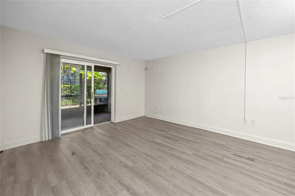 14424 Reuter Strasse Circle Tampa FL 33613