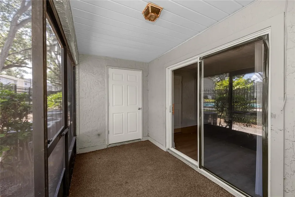 14424 Reuter Strasse Circle Tampa FL 33613