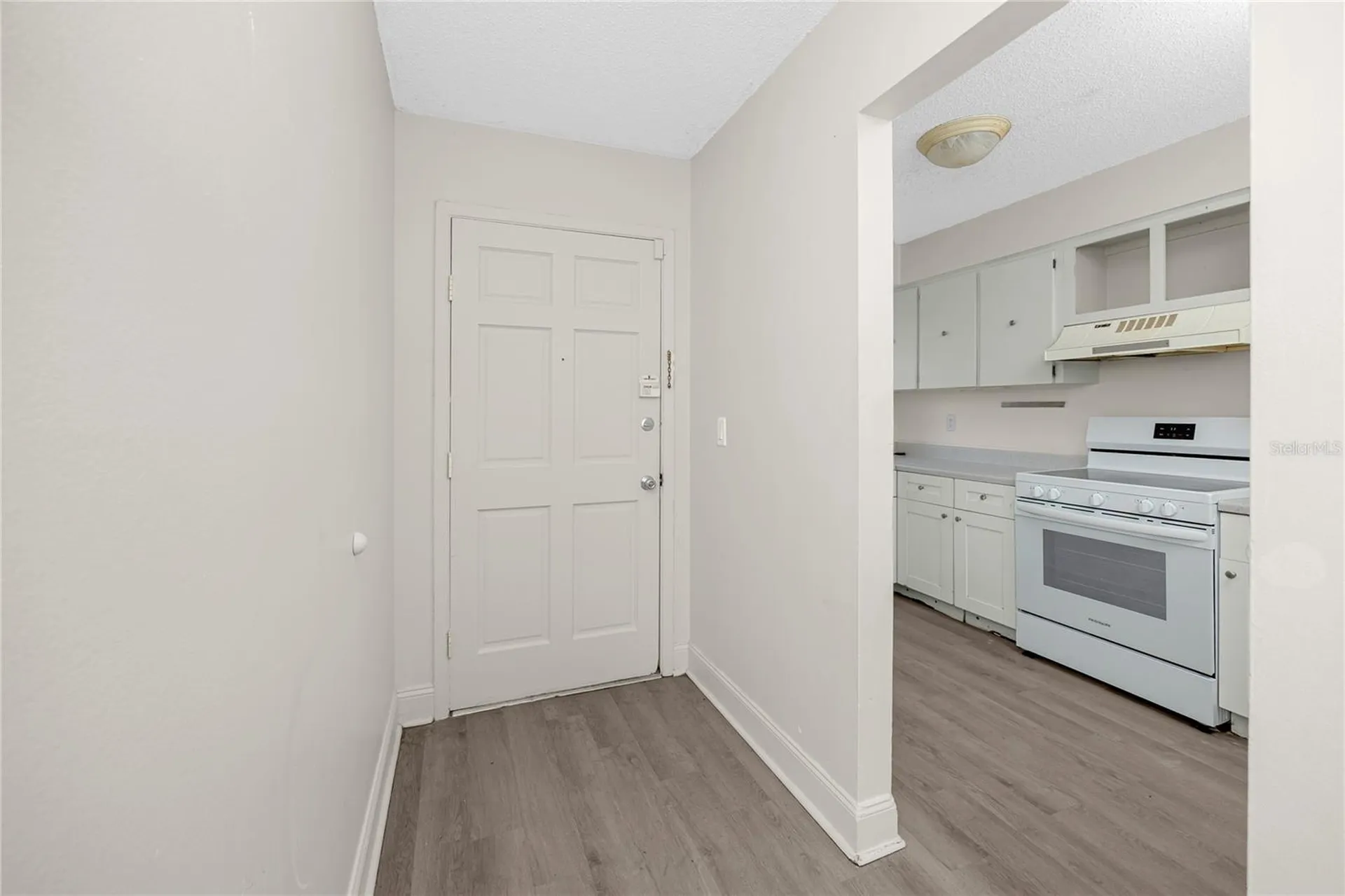 14424 Reuter Strasse Circle Tampa FL 33613