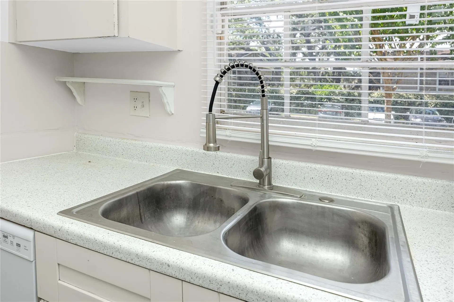 14424 Reuter Strasse Circle Tampa FL 33613