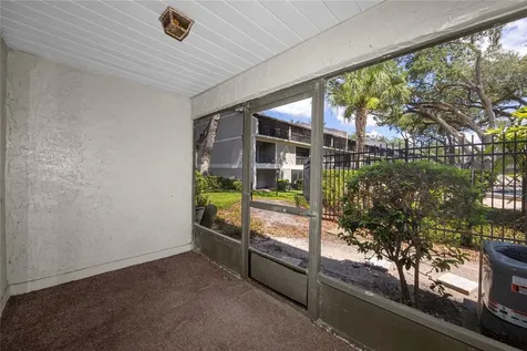 14424 Reuter Strasse Circle Tampa FL 33613