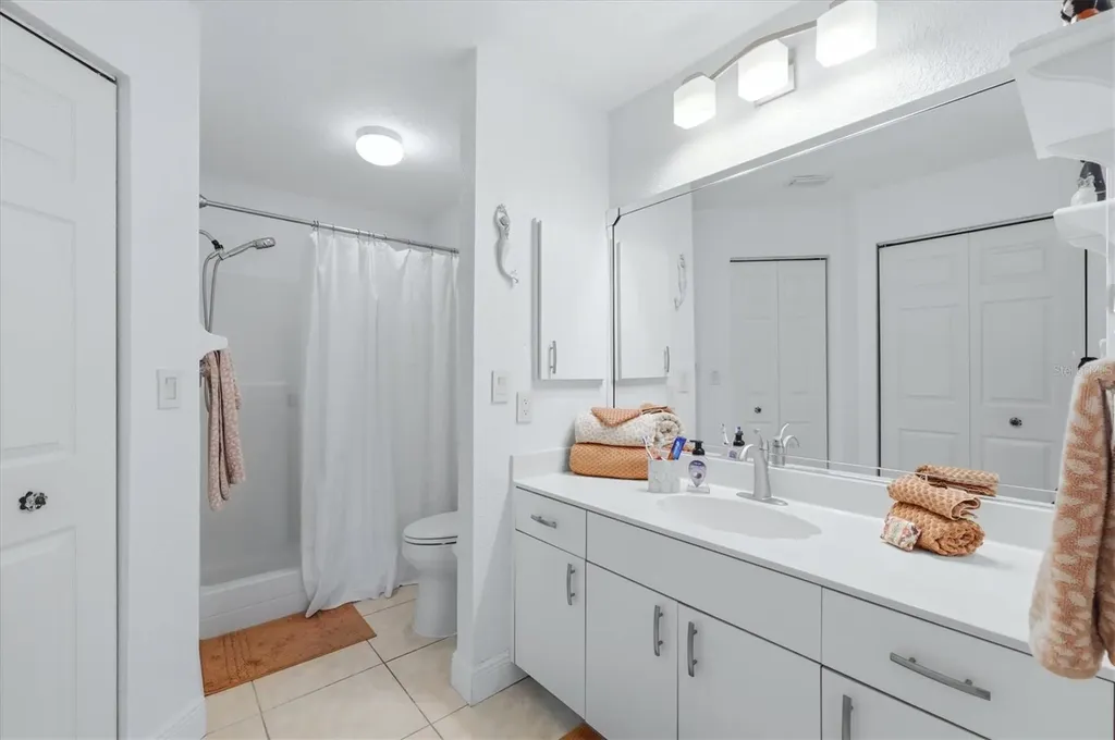 5725 Greenwood Avenue North Port FL 34287
