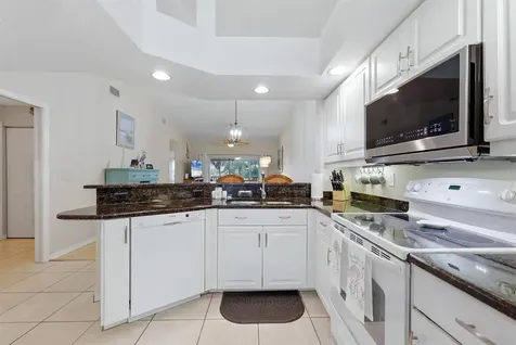 5725 Greenwood Avenue North Port FL 34287