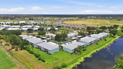 5725 Greenwood Avenue North Port FL 34287