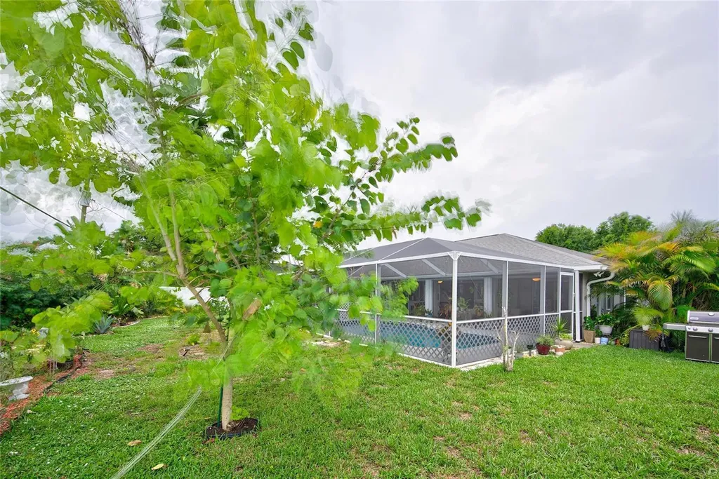 23490 Dunstan Avenue Port Charlotte FL 33954