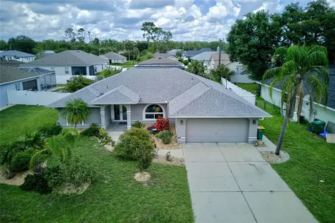 23490 Dunstan Avenue Port Charlotte FL 33954